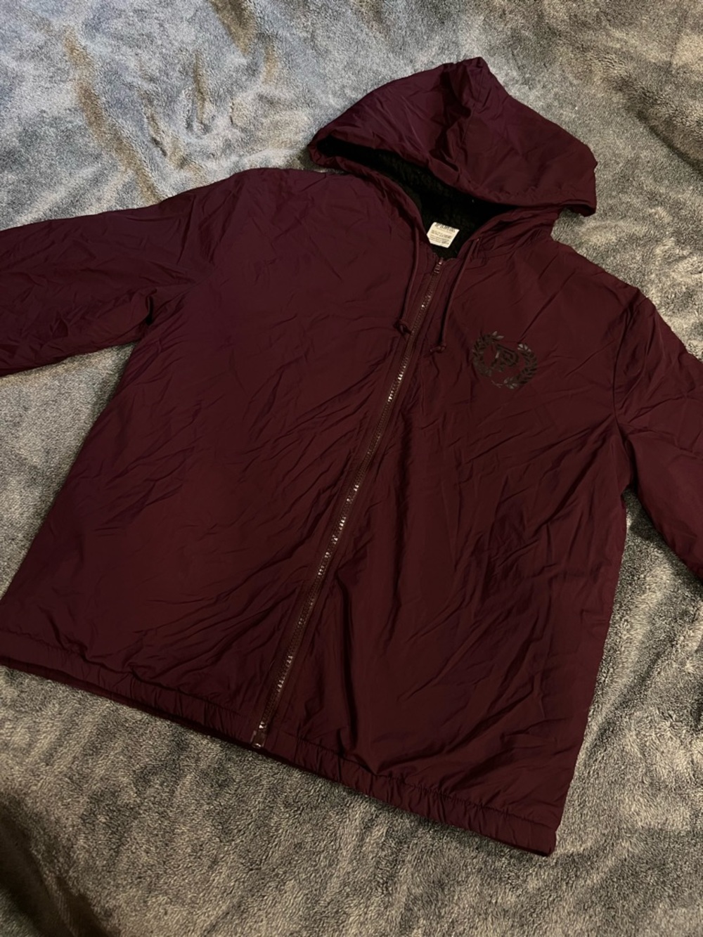PINK Victoria's Secret Hooded Windbreaker in Burgundy/ Wine